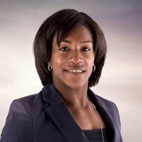 Maggie-Alphonsi-MBE-Hire Womens-Female-England-Rugby-World-Cup-Winner-Motivational-Inspirational-speaker-book-at-agent-Great-British-Speakers