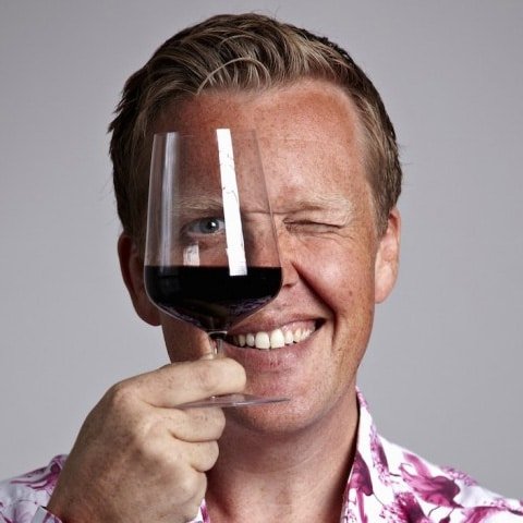 Olly-Smith-English-wine-food-culinary-expert-TV-presenter-host-speaker-at-Great-British-Speaker