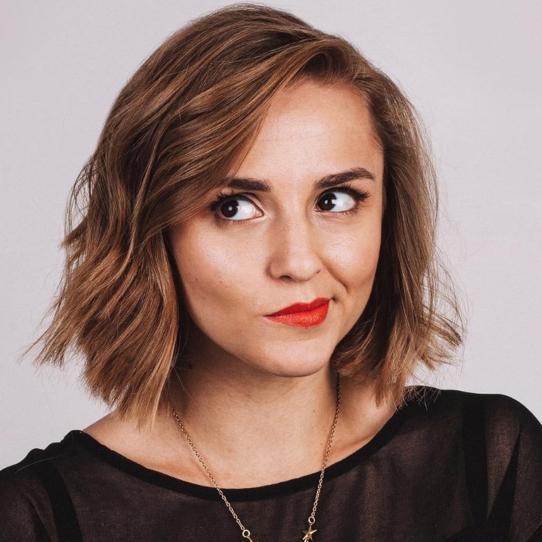Hannah-Witton-at-Great-British-Speakers