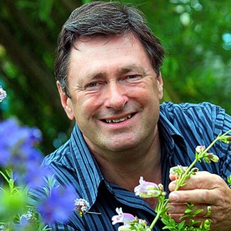 Alan Titchmarsh hire a celebrity voice over book at agent Great British Voices