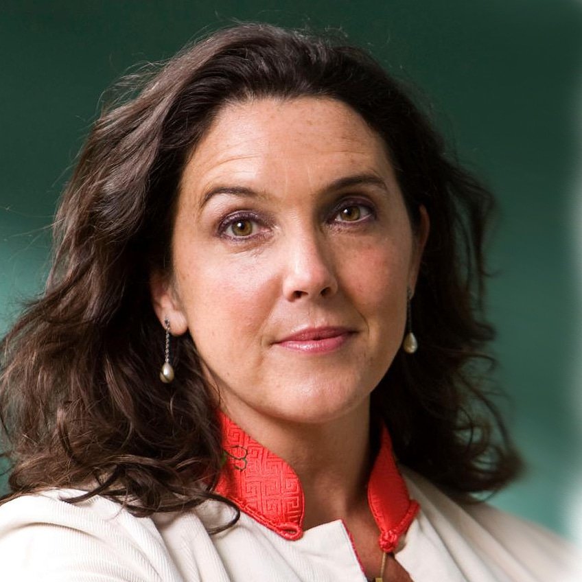 Dr-Bettany-Hughes-history-philosophy-speaker-broadcaster-presenter-at-Great-British-Speakers
