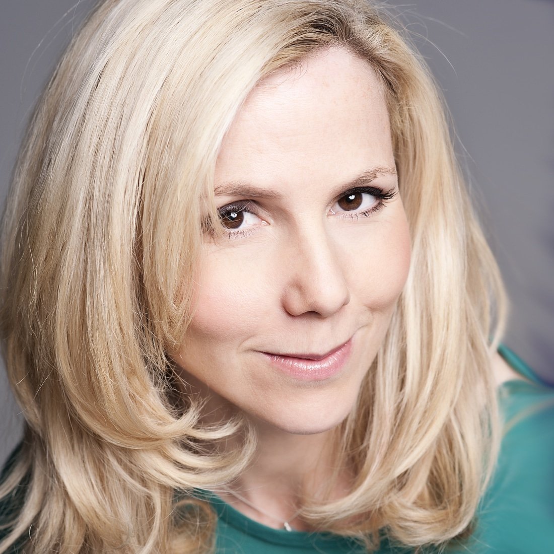 Sally Phillips actress stand up comedian Alan Partridge Smack the Pony Green Wing host at Great British Speakers